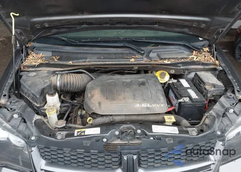 2017 Dodge Grand Caravan Gt z USA, uszkodzony, nr VIN 2C4RDGEG0HR731832